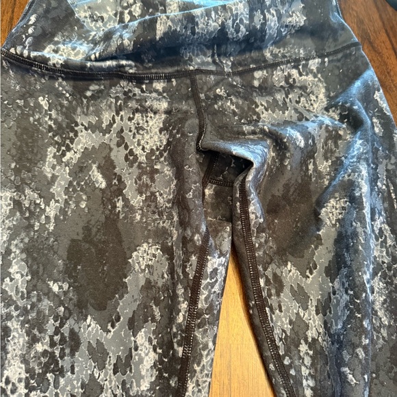 Alo python leggings - Picture 2 of 4